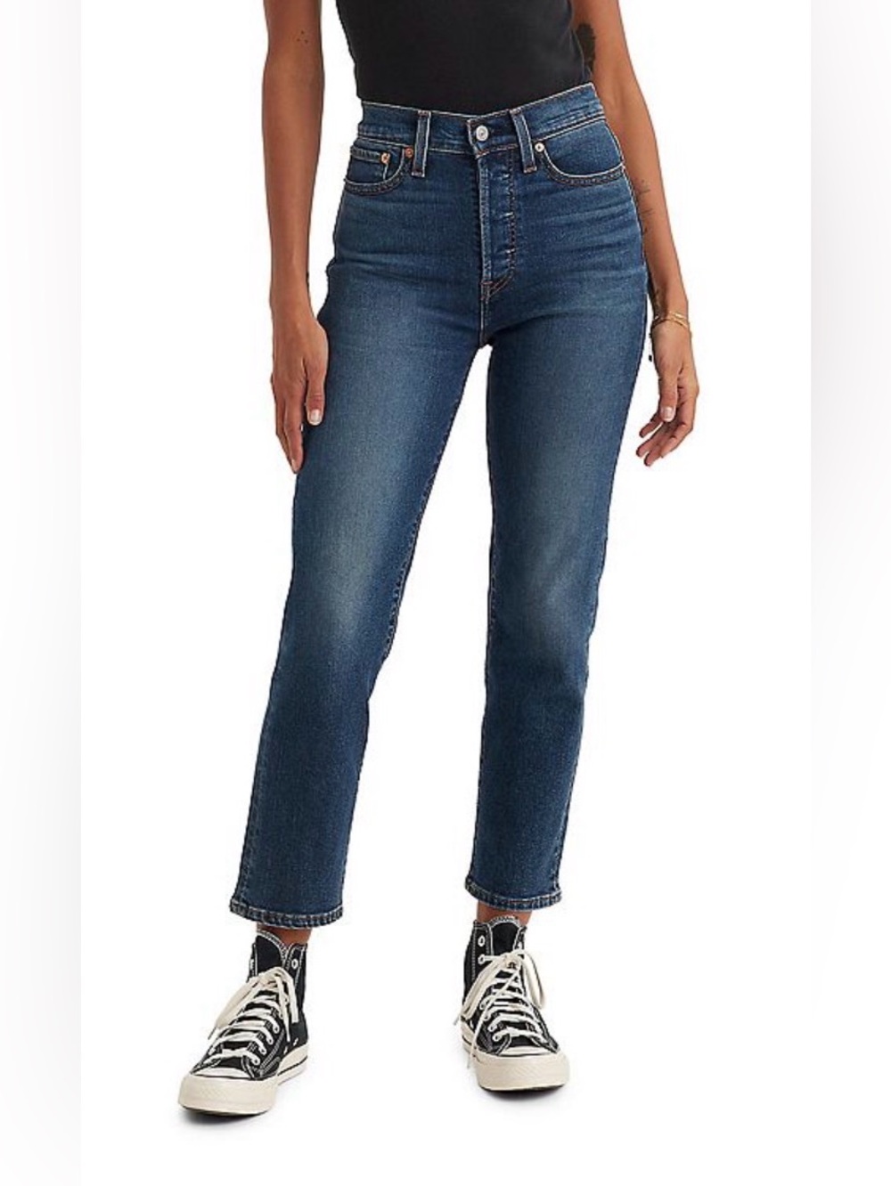 Levi’s High-Rise Wedgie Straight Leg Jeans in Medium Blue size 30